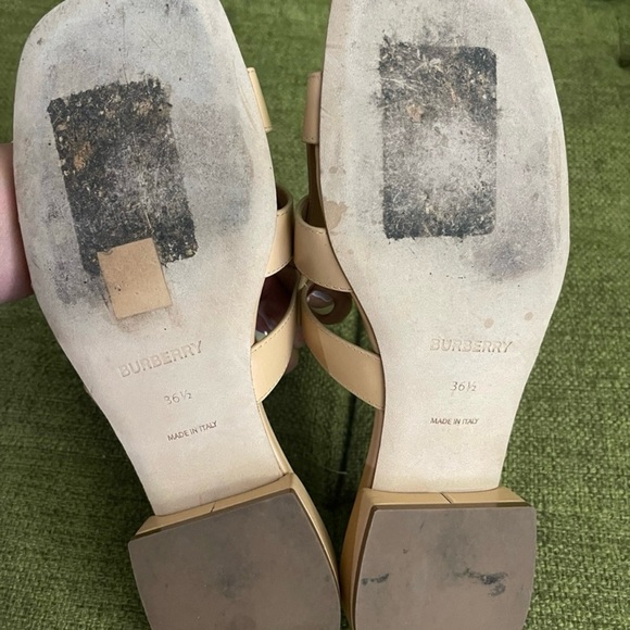 Burberry Sandals - Picture 4 of 6